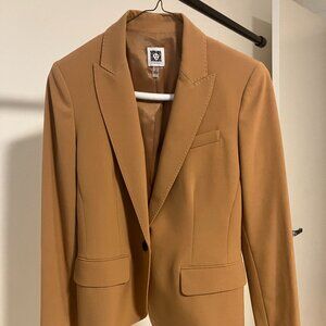 Ann Klein blazer size 2